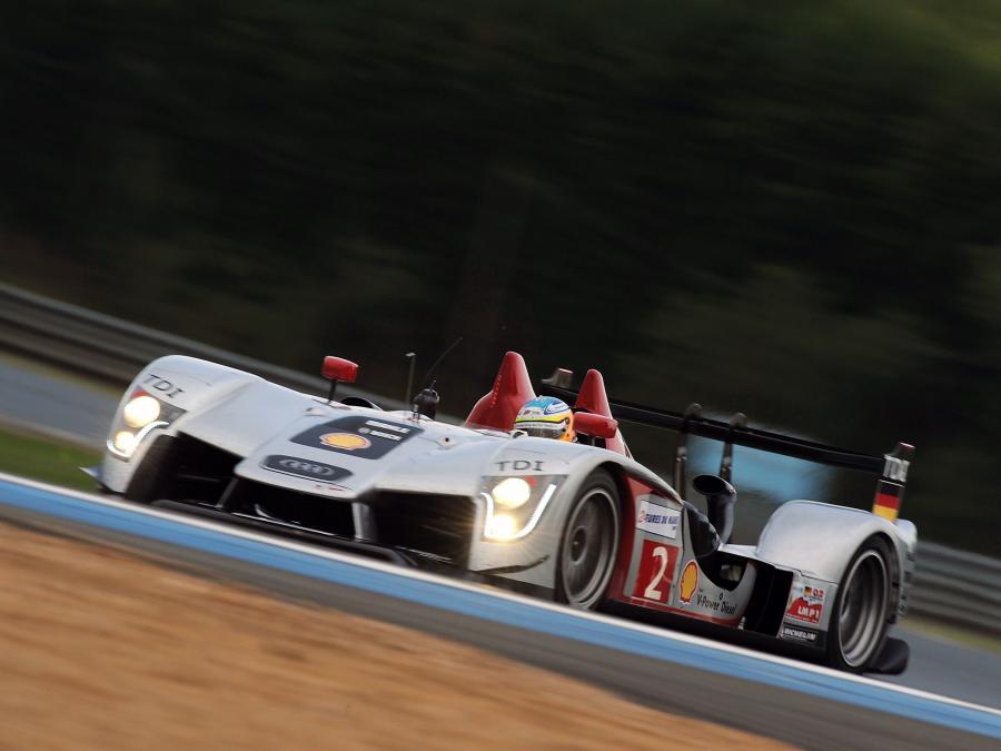  Audi R15 TDI 2009 года  (фото 70 из 78)